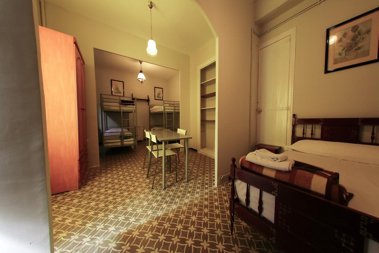 Hostal Santa Teresa Reus Eksteriør billede
